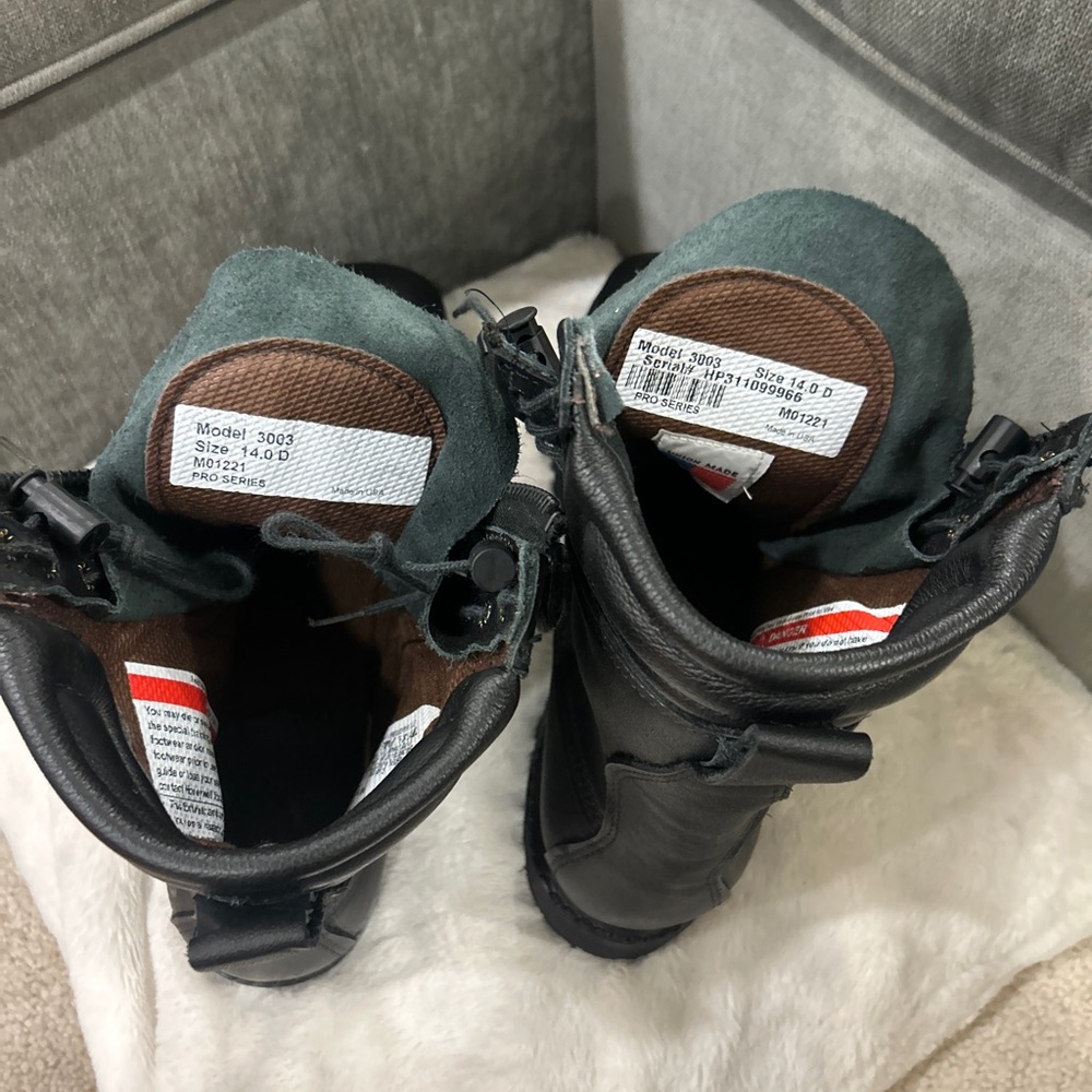 Men's Black Leather Boots